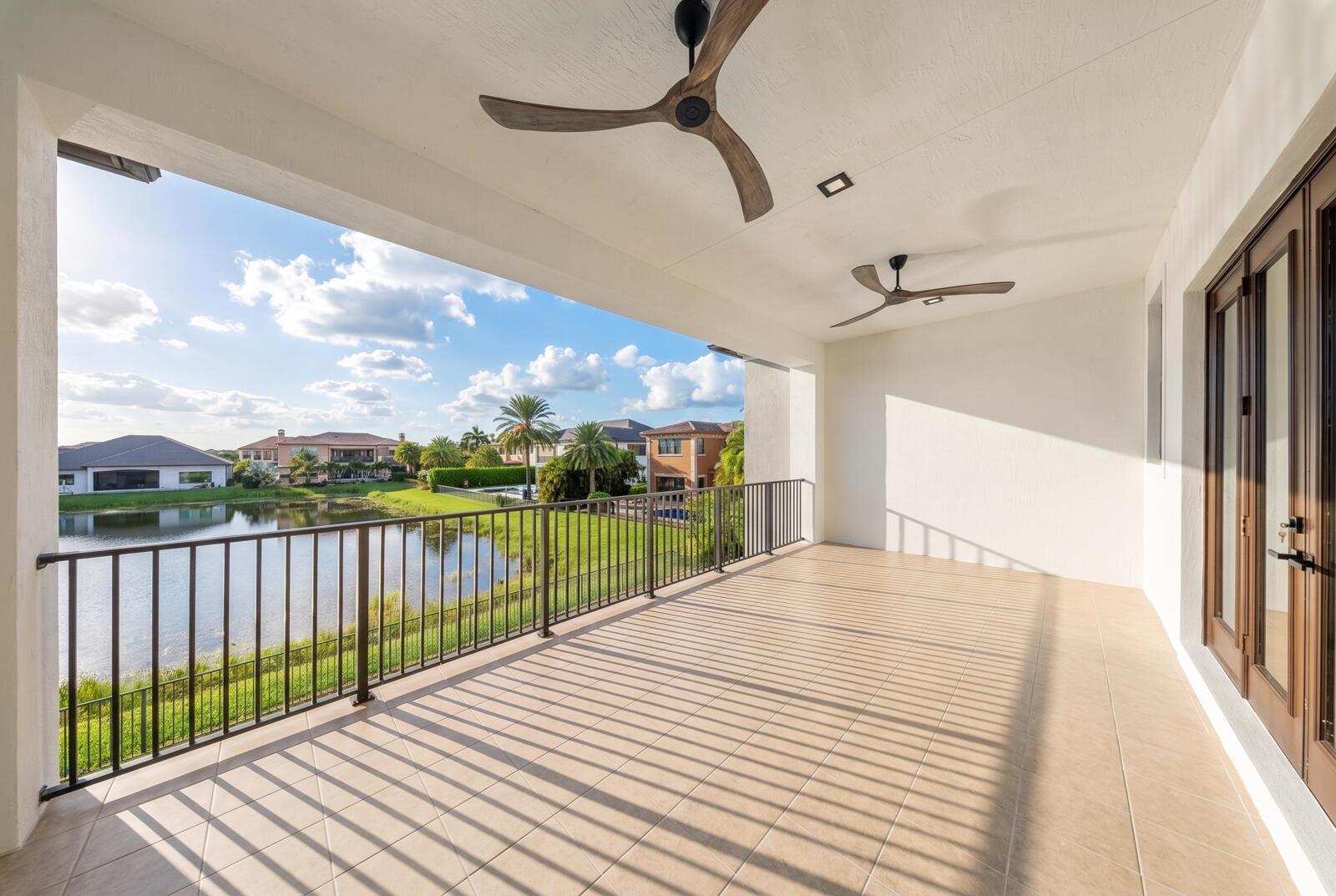 Building Photo - 9065 Watercrest Cir E