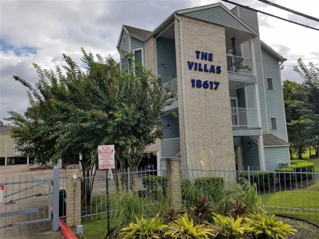 Building Photo - 18617 Egret Bay Blvd