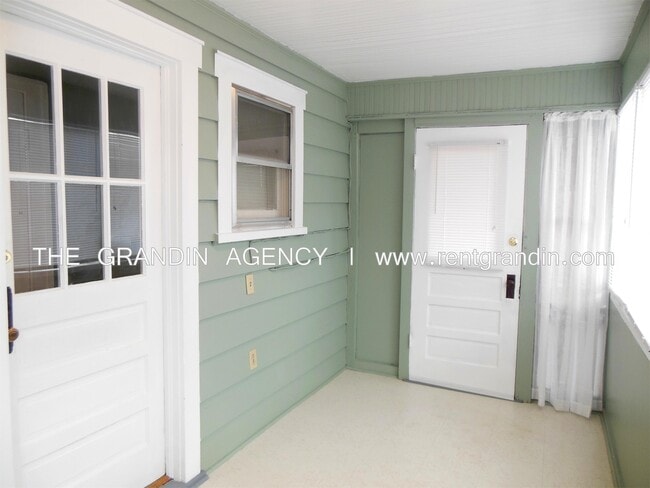 Building Photo - 142 Horner Ln