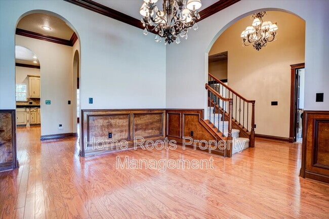 Building Photo - 7135 Sunset Ridge Cir