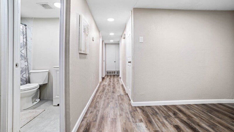 Building Photo - 1208 Spring Creek Pkwy