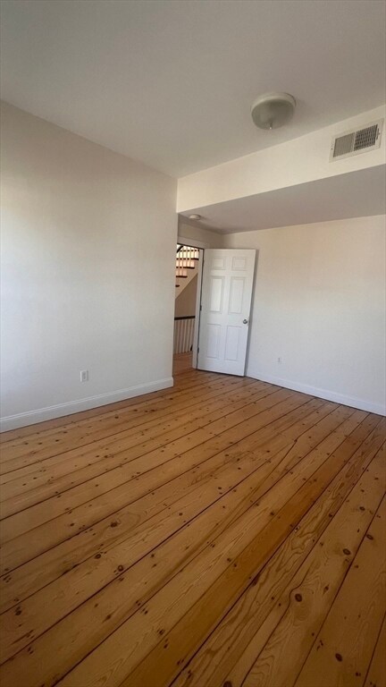 Building Photo - 14 Humboldt Pl