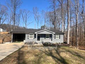 Building Photo - 222 Oakdale Ave