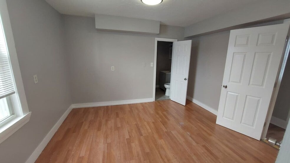 Building Photo - 41 Armandine St