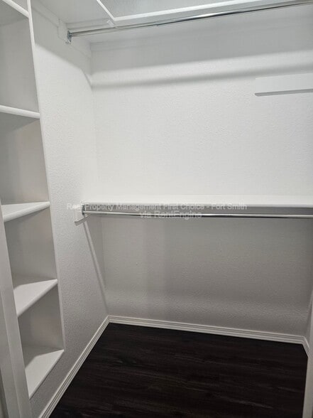 Building Photo - 2124 Ingalls Ln