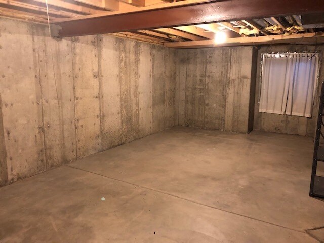 Building Photo - 12212 Bannock Cir