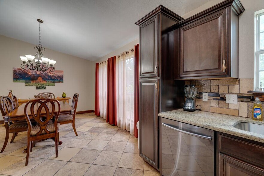 Building Photo - 2609 Wheless Ln