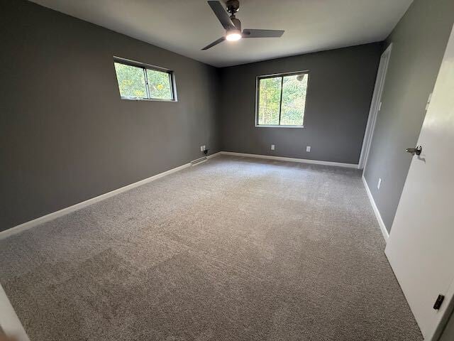 Building Photo - Large Home in Far North Peoria