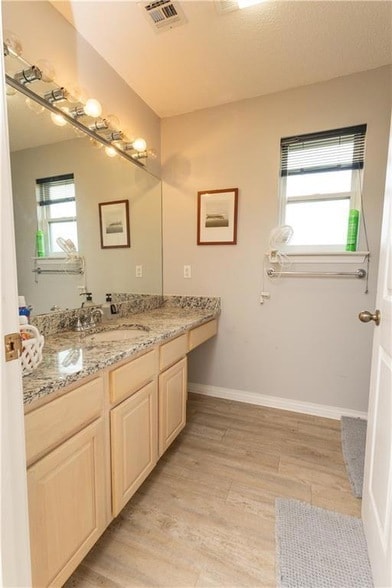 Building Photo - 26321 Mildred Dr