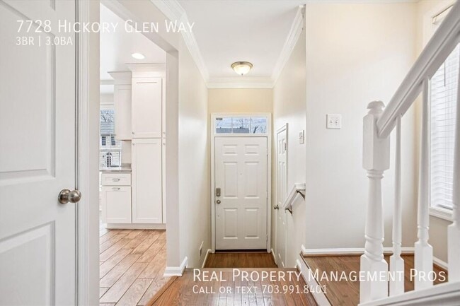 Building Photo - 7728 Hickory Glen Way