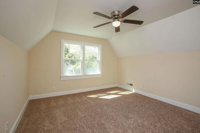 Building Photo - Charming 3-Bedroom Home in the Heart of Rosewood – Available July 2026!