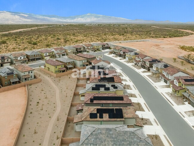Building Photo - 9562 E Friedel Dr
