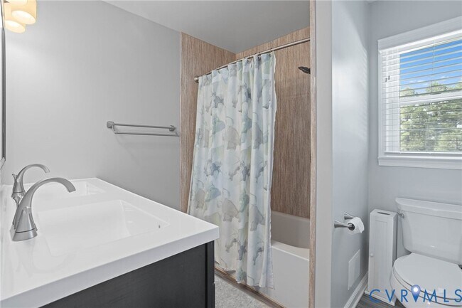 Building Photo - 7219 Laurel Spring Rd