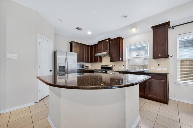 Building Photo - 15918 Keystone Ridge Ln