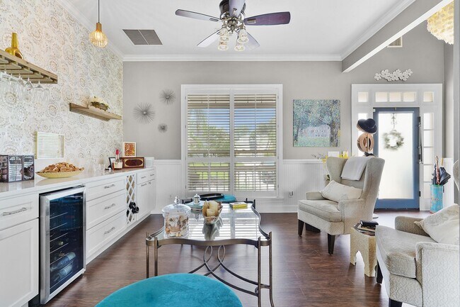 Building Photo - 500 Turnberry Ln