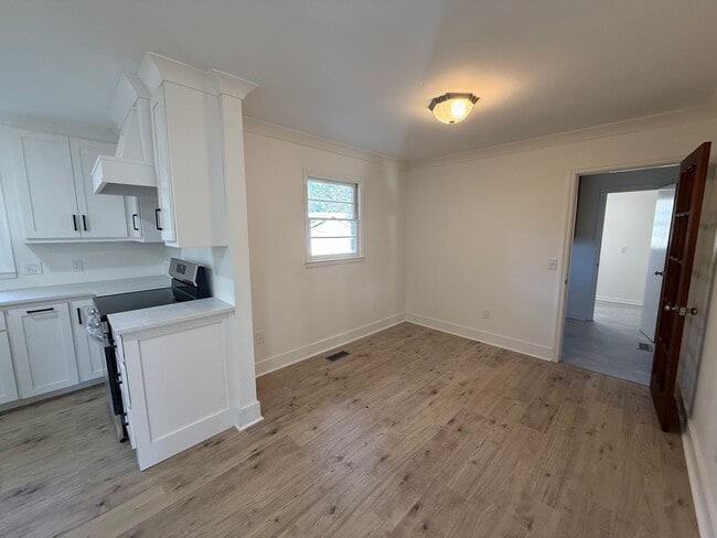 Building Photo - Beautifully Updated Home for Rent in the Heart of Arab, AL