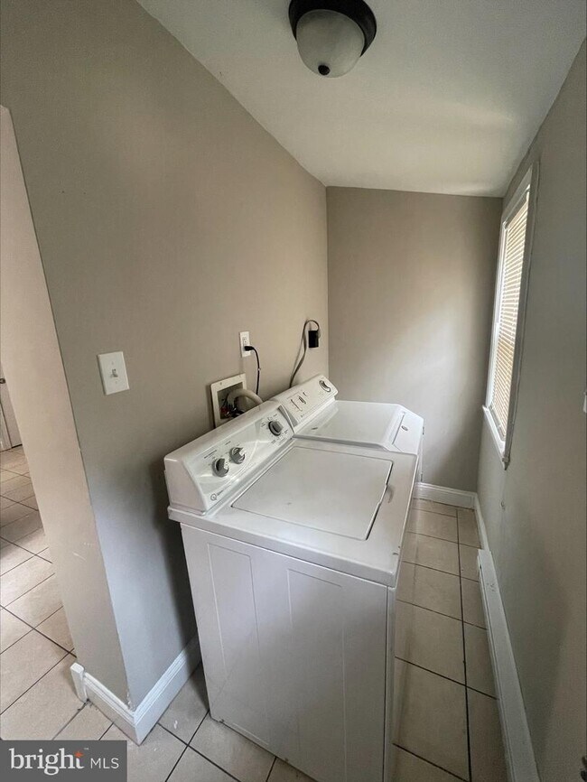 3453 Braddock St 3453 Braddock St Philadelphia PA 19134 Apartment