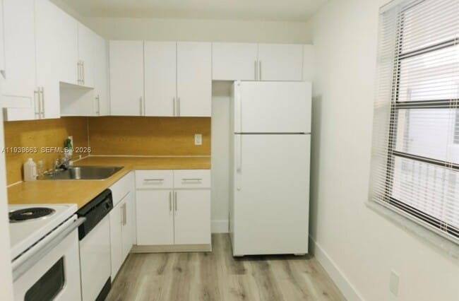 Building Photo - 8287 SW 128th St