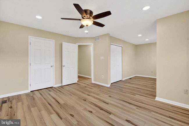 Building Photo - 51 Mecouch Dr