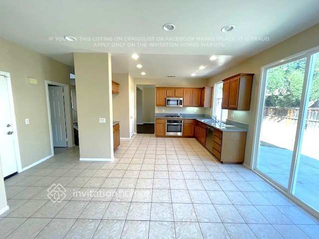 Building Photo - 29784 Cheshire Ct