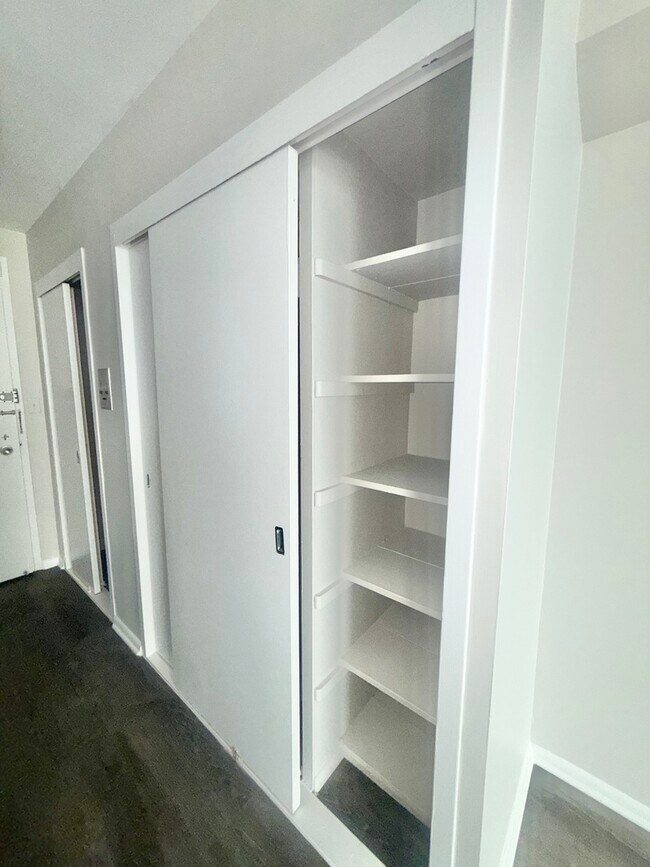 Building Photo - 3600 N Lake Shore Dr