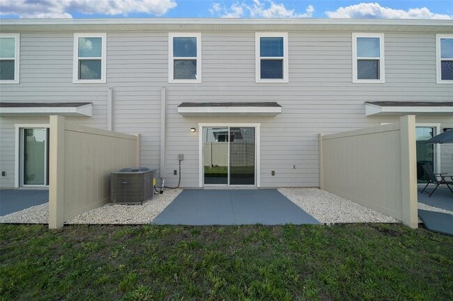 Building Photo - 6580 SW 81st Loop