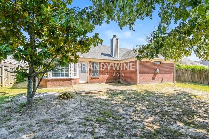Building Photo - 7569 Bridelwreath Dr