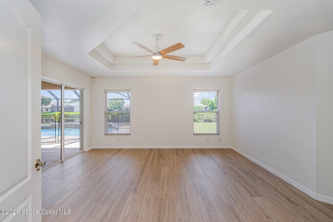 Building Photo - 4096 San Beluga Way