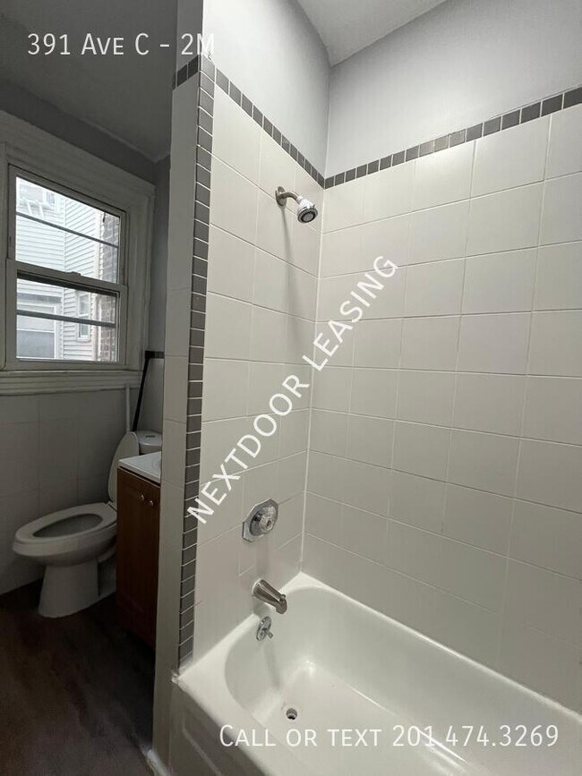 Building Photo - 391 Avenue C