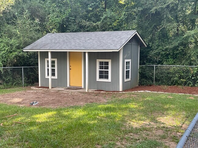 Building Photo - 477 County Rd 319