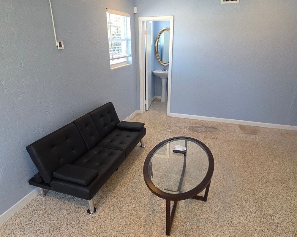 Building Photo - 921 Ridgewood Ave