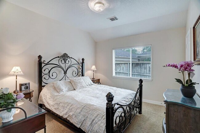 Building Photo - 5307 Summerland Ridge Ct
