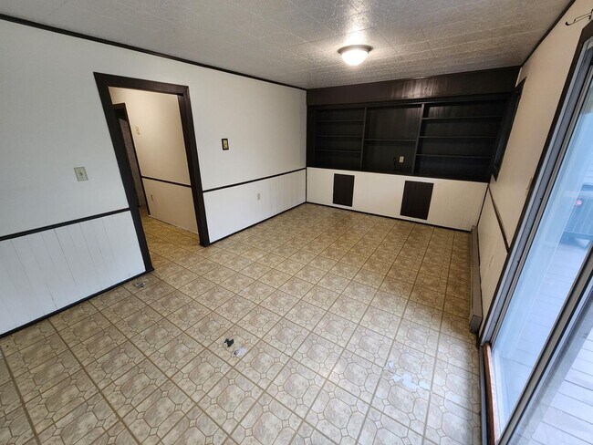 Building Photo - 102 Nottingham Dr