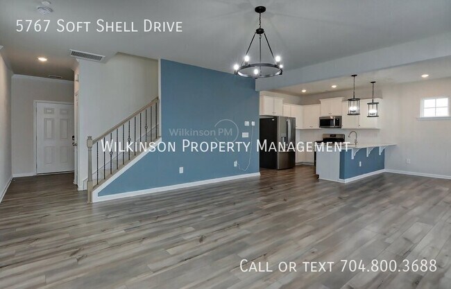 Building Photo - 5767 Soft Shell Dr