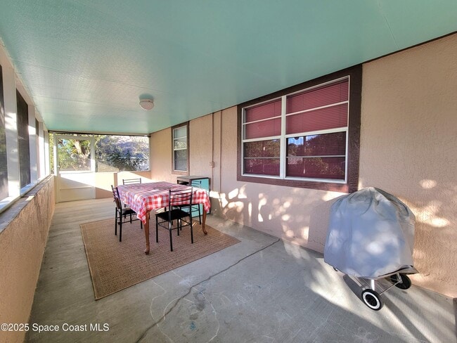 Building Photo - 5120 Volusia Ave