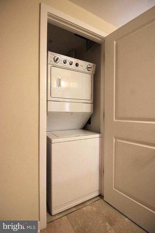 Building Photo - 475 K St NW