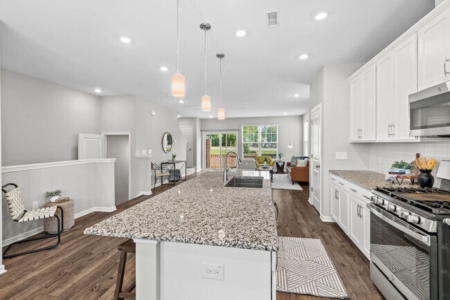 Building Photo - 1136 Commack Dr