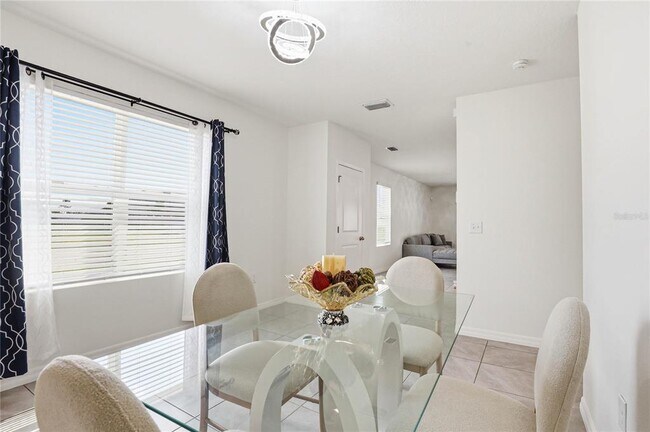 Building Photo - 2839 Maiden Grass Isle