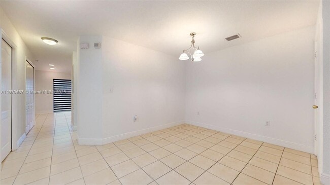 Building Photo - 12819 SW 31st Ct