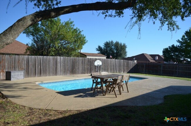 Building Photo - 4411 Kit Carson Trail