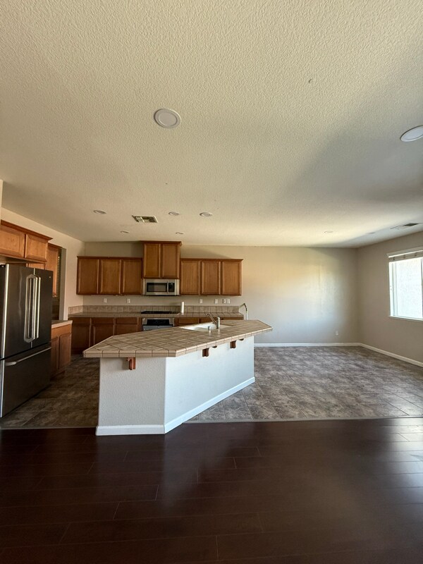 Building Photo - 222 Tissot Dr