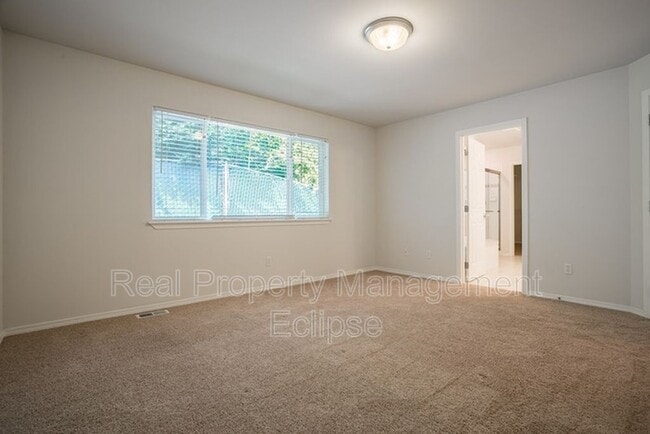 Building Photo - 13630 NE 203rd St