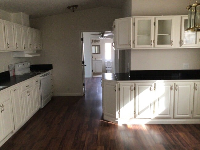 Building Photo - 3  bedroom 2 bath Mobile Home with a  Larg...