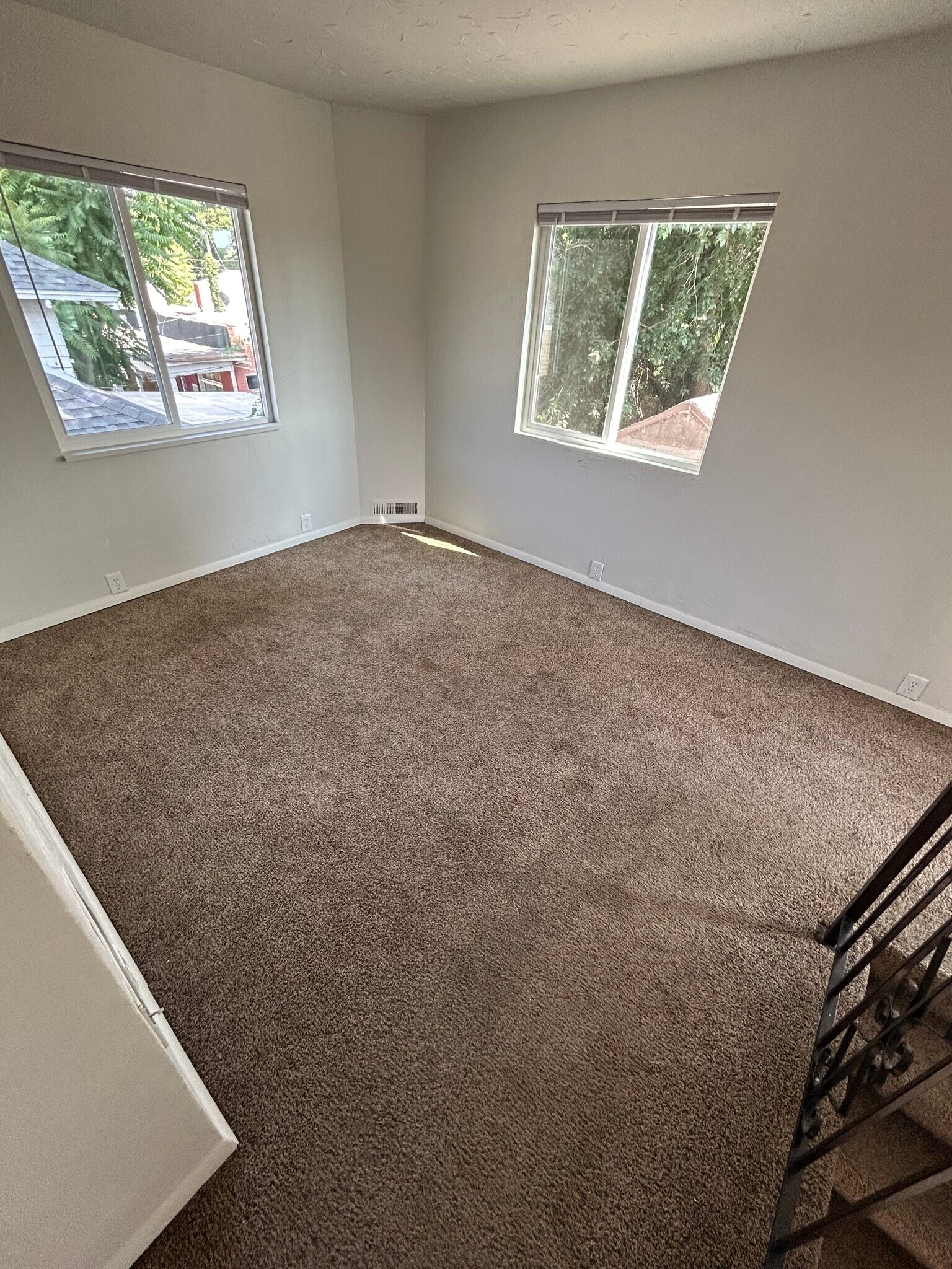 Building Photo - 254 E 700 S