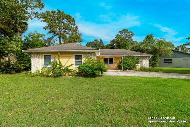 Building Photo - 829 Suwannee Dr