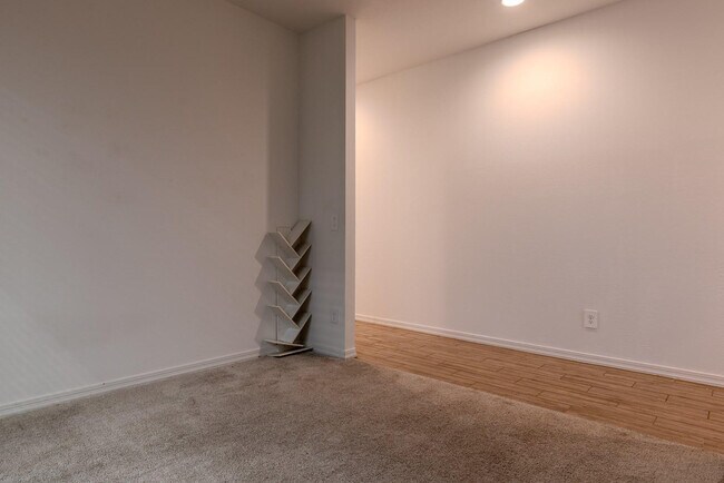 Building Photo - 11248 E Unger Ave