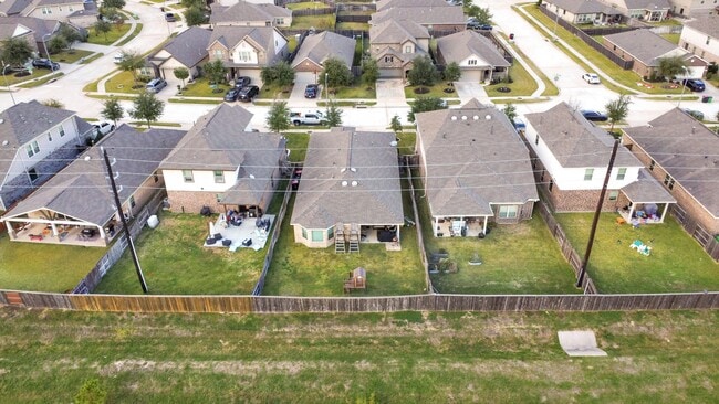 Building Photo - 20267 Creekdale Bend Dr