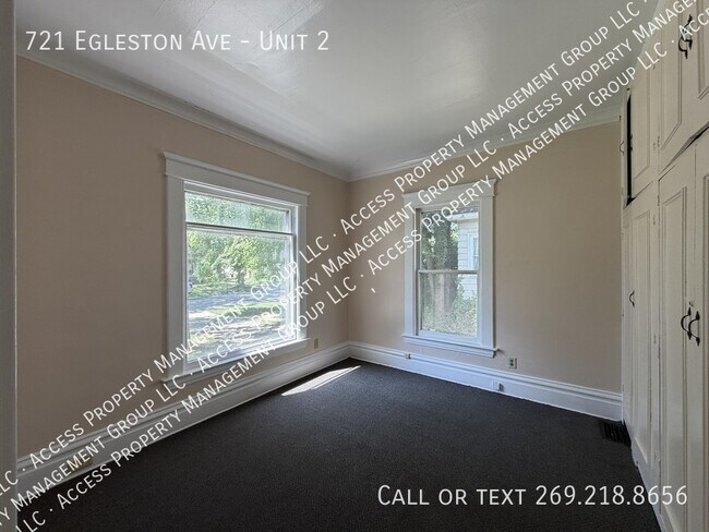 Building Photo - 721 Egleston Ave