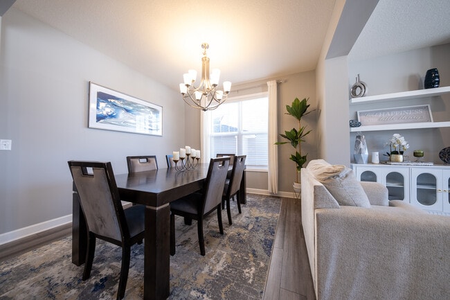 Building Photo - 6668 Coach House Ln