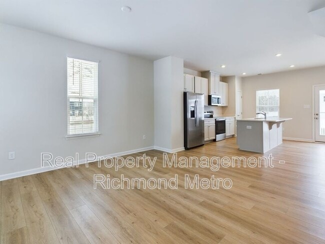 Building Photo - 2031 Turtle Pkwy